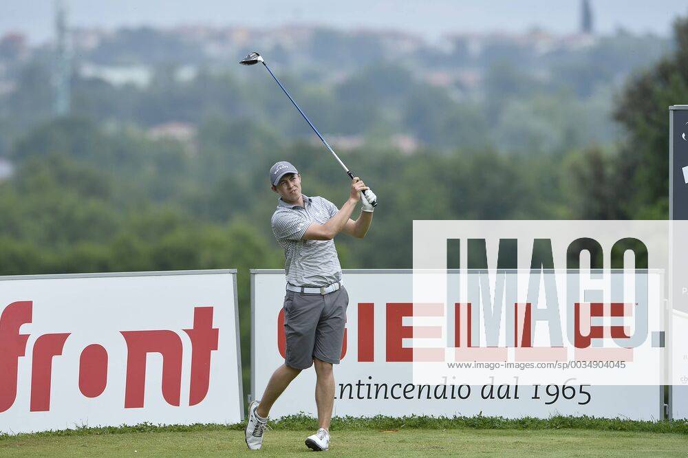 Photo Richard Morgano - LaPresse 30 May 2018 - Brescia (Italy) Golf Garda Golf - Soiano del Garda 75& xb0; Open D Italia Rolex Pro-AM In the pic: Matt Fitzpatrick