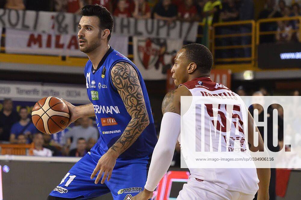 Photo Richard Morgano - LaPresse 30 May 2018 - Brescia (Italy) Basket Serie A basket season 2017-2018 Playoff Semifinals Game 4 Germani Brescia vs EA7 Emporio Armani Olimpia Milano In the pic: Brian Sacchetti