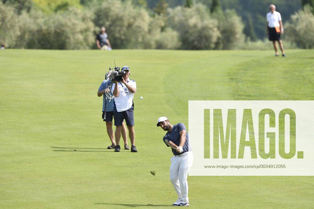 Photo Richard Morgano - LaPresse 28 May 2018 - Brescia (Italy) Golf Garda Golf - Soiano del Garda 75& xb0; Open D Italia Round 1 In the pic: Alexander Levy