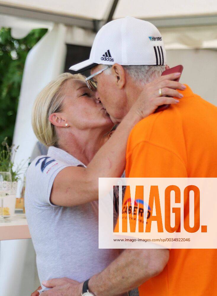12 Thuringian Charity Open Mühlberg 01 06 2018 Mühlberg 12 Thuringian Charity Open in the picture Franz Beckenbauer and his wife Heidi