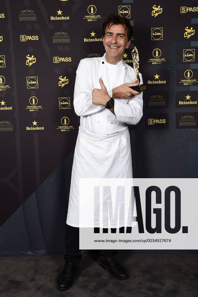Yannick Alleno - chef HANDBALL : Ceremonie des trophees des champions LNH 2018 - Paris - 01 06 2018 JBAutissier Panoramic