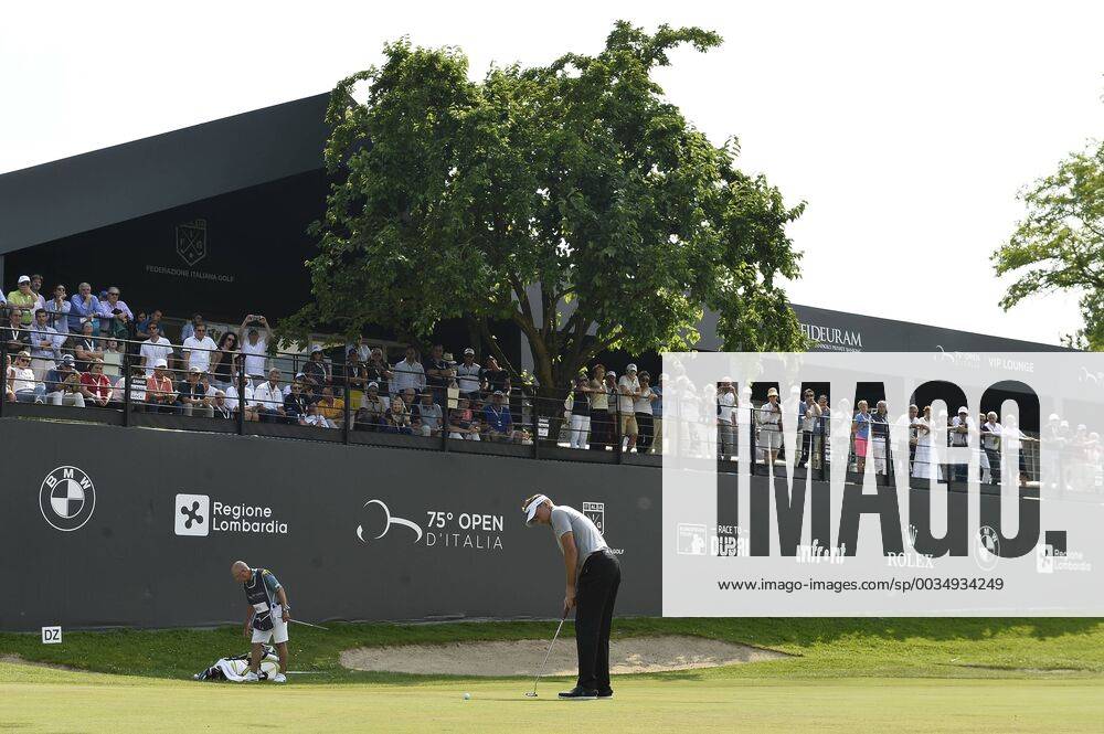 Photo Richard Morgano - LaPresse 02 June 2018 - Brescia (Italy) Golf Garda Golf - Soiano del Garda 75& xb0; Open D Italia Game 3 In the pic: Pubblico
