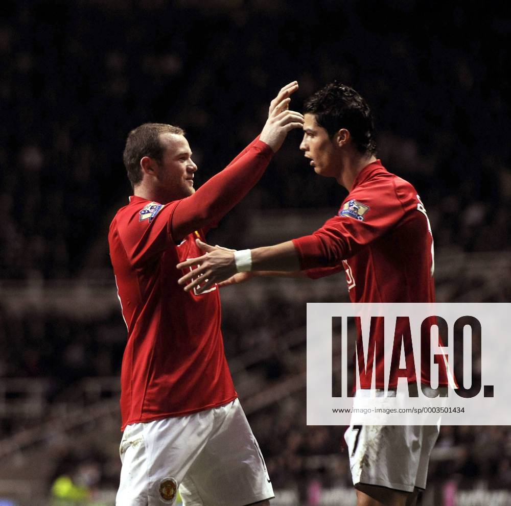 Wayne Rooney (li.) und Cristiano Ronaldo (beide Manchester United) - Torjubel - . Fußball Herren English Premier League 2007 2008, 1. Englische Liga, Manchester United, ManU Gruppe Newcastle Freude, Fußball Herren English Premier League 2007 2008, 1. Englische Liga, Manchester United, ManU Gruppe Newcastle Freude,