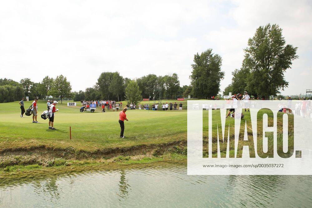 GOLF - PGA Golf Herren Shot Clock Masters 2018 ATZENBRUGG,AUSTRIA,08.JUN.18 - GOLF - PGA European Tour, Shot Clock Masters, Diamond Country Club. Image shows Miguel Angel Jimenez (ESP). GEPAxpictures xChristianxWalgram