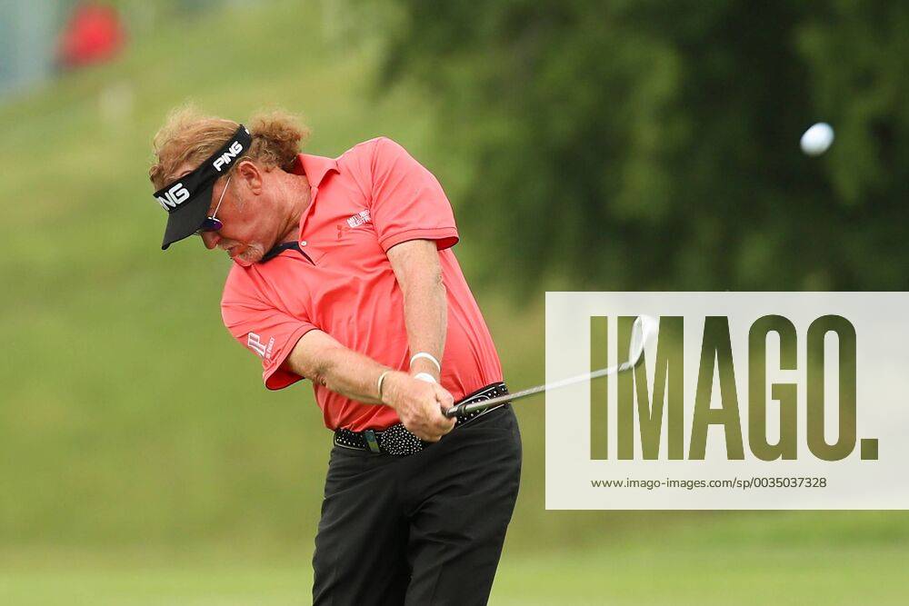 GOLF - PGA Golf Herren Shot Clock Masters 2018 ATZENBRUGG,AUSTRIA,08.JUN.18 - GOLF - PGA European Tour, Shot Clock Masters, Diamond Country Club. Image shows Miguel Angel Jimenez (ESP). GEPAxpictures xChristianxWalgram