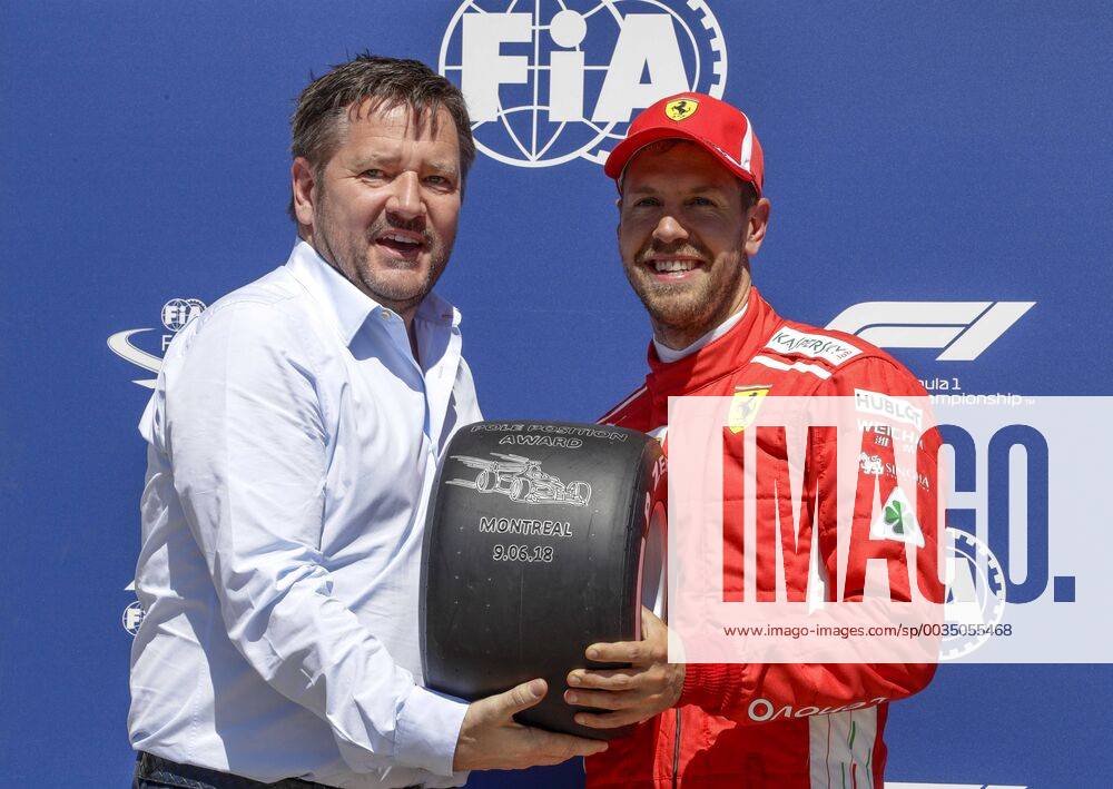 Motorsports: FIA Formula One World Championship WM Weltmeisterschaft 2018, Grand Prix of Canada 33 Max Verstappen (NDL, Red Bull Racing), , 5 Sebastian Vettel (GER, Scuderia Ferrari) Pole Position Award Montreal Canada