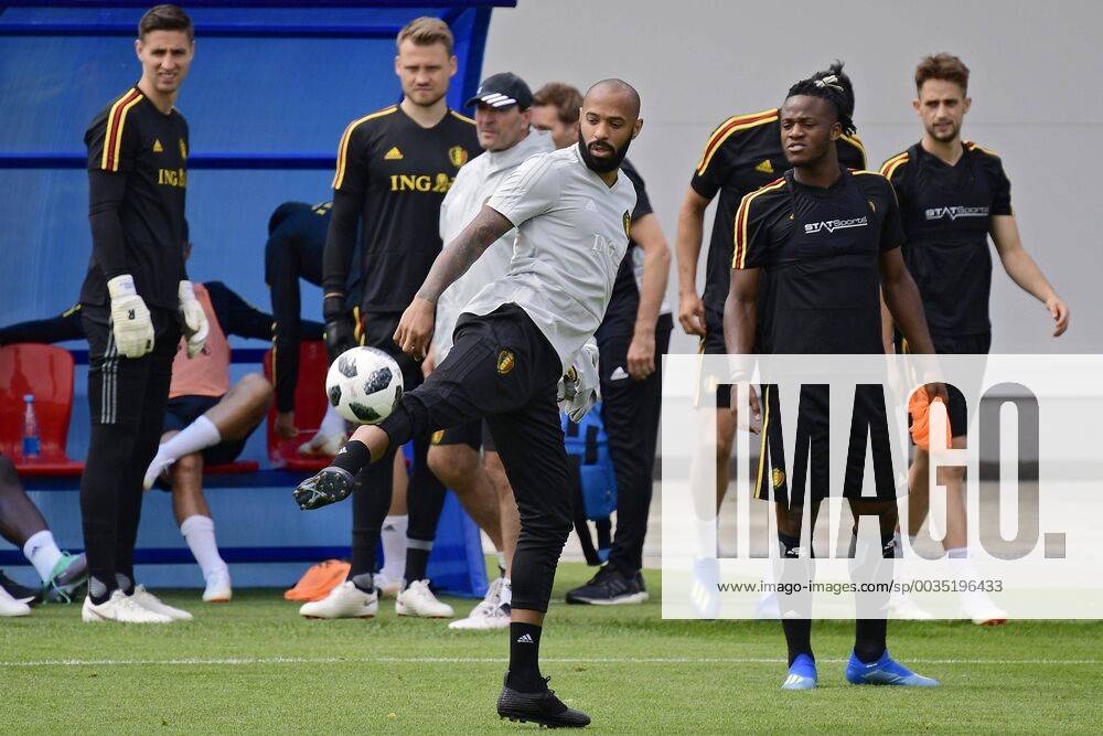 MOSCOW, RUSSIA - JUNE 21 : Thierry Henry ass. coach of Belgian Team pictured during a training session as part of the preparation prior to the FIFA 2018 World Cup Russia group G phase match between Belgium and Tunisia at the Guchkova Sports center in Dedovsk on June 21, 2018 in Moscow, Russia, 21 06 2018 FOOTBALL : PC & training of the National Soccer Team of Belgium - 20 06 2018 PHOTONEWS PANORAMIC