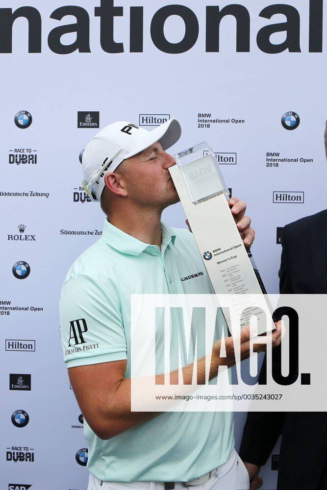 Winner Matt Wallace GB with the kiss on the winners cup Winner 1 Place 4 Day 30 BMW International Open Golf Open Golf Lärchenhof Cologne 24 06 2018 BMW International Open Golf Cologne