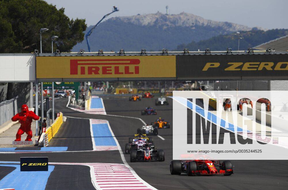Motorsports: FIA Formula One World Championship WM Weltmeisterschaft 2018, Grand Prix of France, 7 Kimi Raikkonen (FIN, Scuderia Ferrari), 8 Romain Grosjean (FRA, Haas F1 Team), Le Castellet France