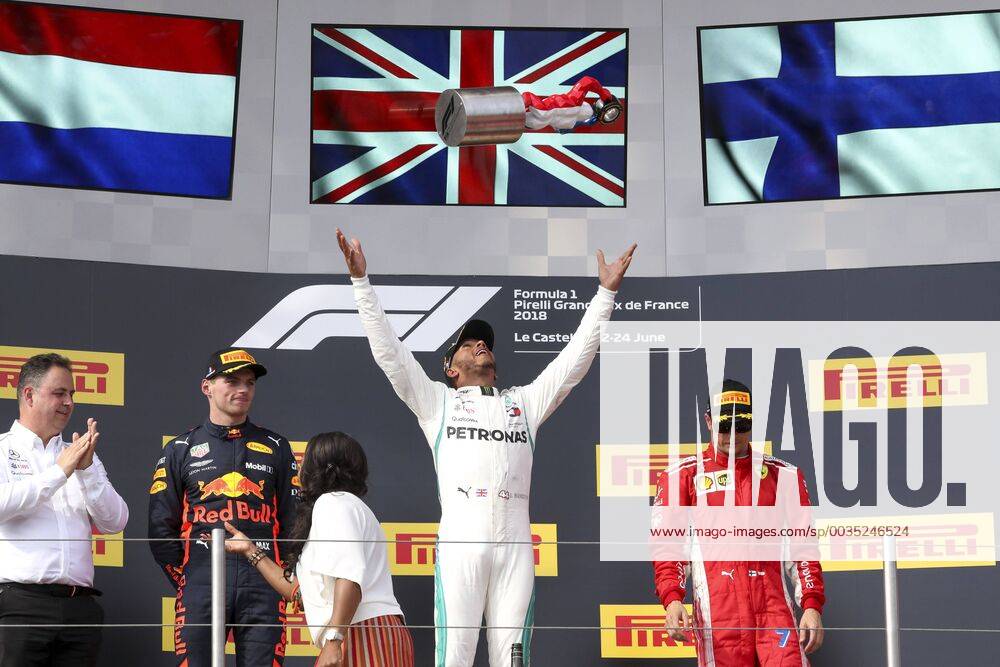 Motorsports: FIA Formula One World Championship WM Weltmeisterschaft 2018, Grand Prix of France, Ron Meadows, 33 Max Verstappen (NLD, Aston Martin Red Bull Racing), 44 Lewis Hamilton (GBR, Mercedes AMG Petronas Motorsport), 7 Kimi Raikkonen (FIN, Scuderia Ferrari), Le Castellet France