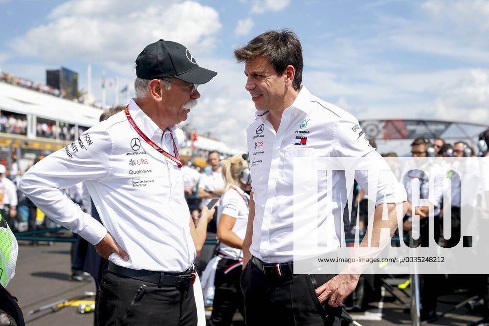 Motorsports: FIA Formula One World Championship WM Weltmeisterschaft 2018, Grand Prix of France, Dr. Dieter Zetsche (Chairman of the Board of Management of Daimler AG, Head of Mercedes-Benz Cars), Toto Wolff (AUT, Mercedes AMG Petronas Motorsport), Le Castellet France