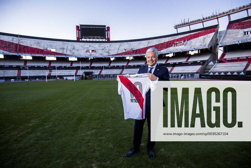 Vice-Prime Minister and Foreign Minister Didier Reynders pictured during a visit to the Club Atlético River Plate in Buenos Aires on the first day of a Belgian Economic mission to Argentina, Monday 25 June 2018 in Buenos Aires, Argentina. Several federal and regional ministers accompany the princess on a week-long economic mission to Argentina and Uruguay. LAURIExDIEFFEMBACQ x84008341stx