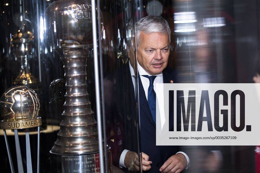 Vice-Prime Minister and Foreign Minister Didier Reynders pictured during a visit to the Club Atlético River Plate in Buenos Aires on the first day of a Belgian Economic mission to Argentina, Monday 25 June 2018 in Buenos Aires, Argentina. Several federal and regional ministers accompany the princess on a week-long economic mission to Argentina and Uruguay. LAURIExDIEFFEMBACQ x84008346stx