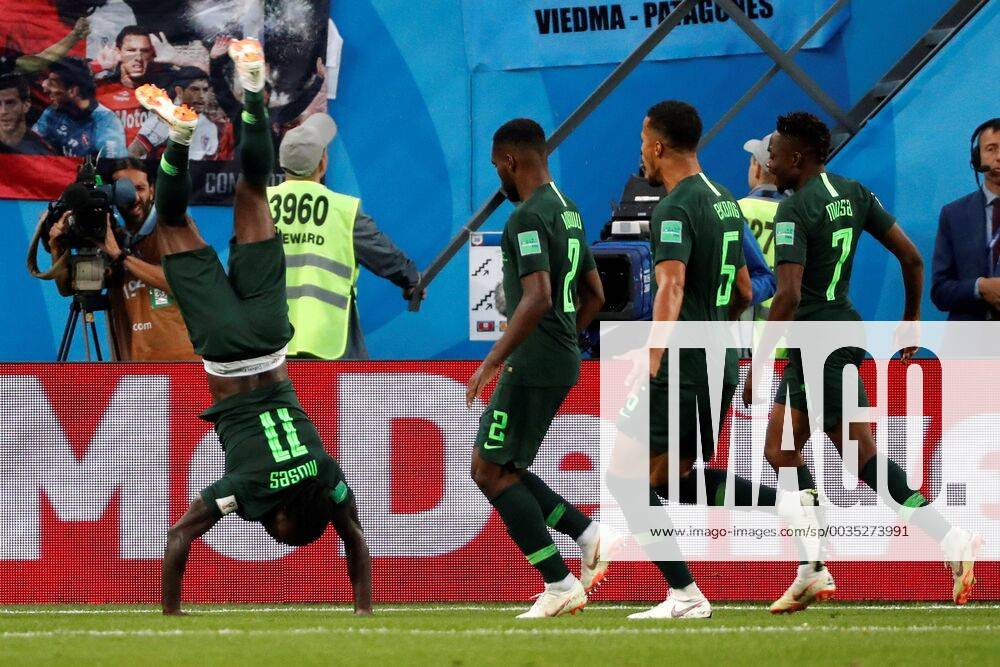 - SPORT Nigerian forward Victor Moses (l) celebrates after scoring a penalty kick during the FIFA World Cup WM Weltmeisterschaft Fussball 2018 Group D soccer match between Nigeria and Argentina, in Saint Petersburg, Russia, 26 June 2018. NIGERIA VS. ARGENTINA !ACHTUNG: NUR REDAKTIONELLE NUTZUNG!