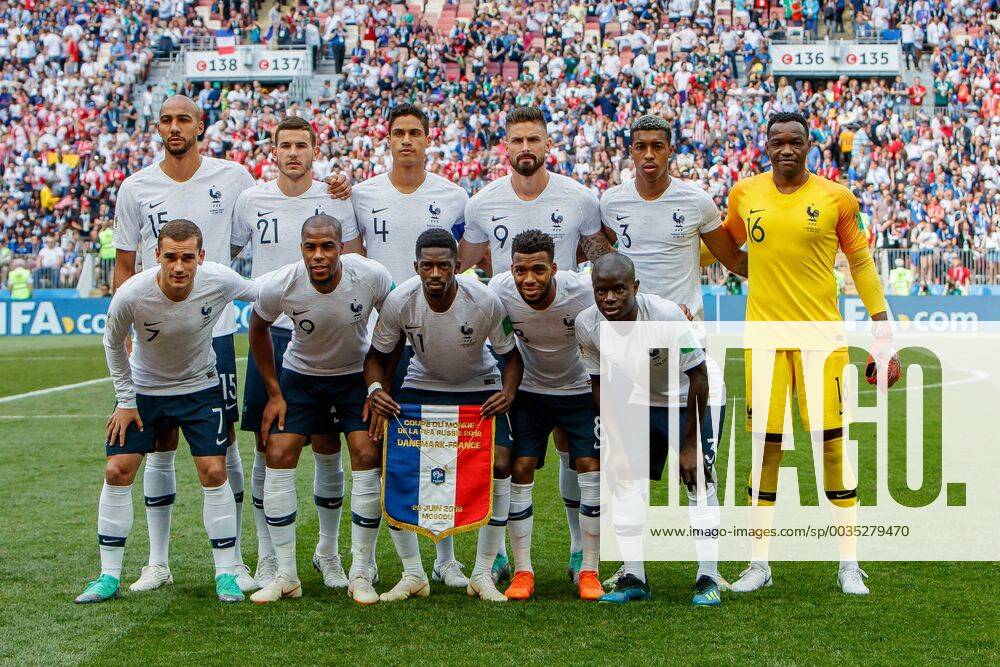 Moscow Russia 26 06 2018 FIFA World Cup Group C Denmark top row Steven Nzonzi FRA Lucas Hernandez FRA Raphael Varane FRA Olivier Giroud FRA Presel Kimpembe FRA Goalkeeper Steve Mandanda FRA bottom row Antoine Griezmann FRA Djibril Sidibe FRA Ousmane Dembele FRA Thomas Lemar FRA Ngolo edge FRA DeFodi507