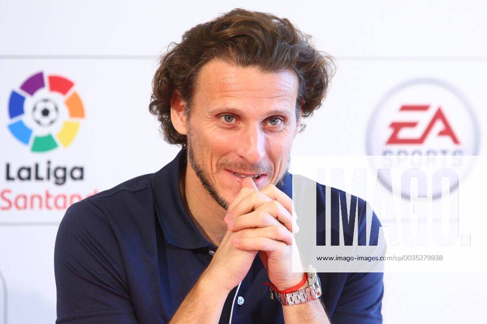 Uruguayan football player Diego Forlan at a press conference PK Pressekonferenz marking the opening of LaLiga Space 2018, an interactive exhibition organised by LaLiga Santander, the top divistion of Spain s professional football league; at Moscow s GUM Shopping Mall. Alexander Shcherbak TASS TS0869C3