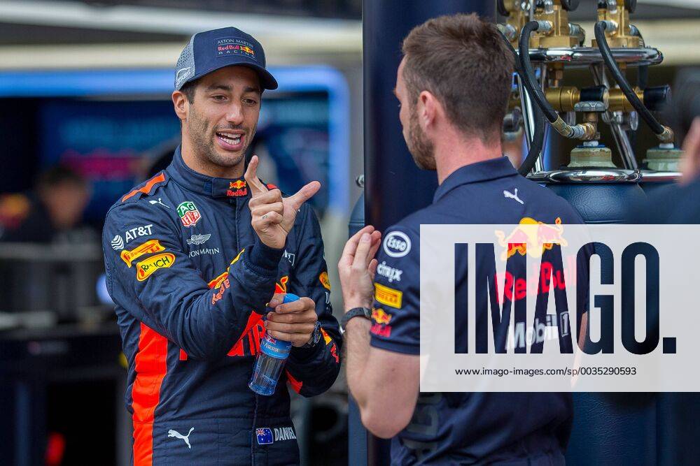 Red Bull Ring Spielberg AUT FIA Formula 1 Austrian Grand Prix Preliminary Photos Daniel Ricciardo AUS Red Bull Racing Australian Formula One driver Daniel Ricciardo of Red Bull Racing in the Austrian Formula One Grand Prix Spielberg France on 2018 06 28 Spielberg EP_ang