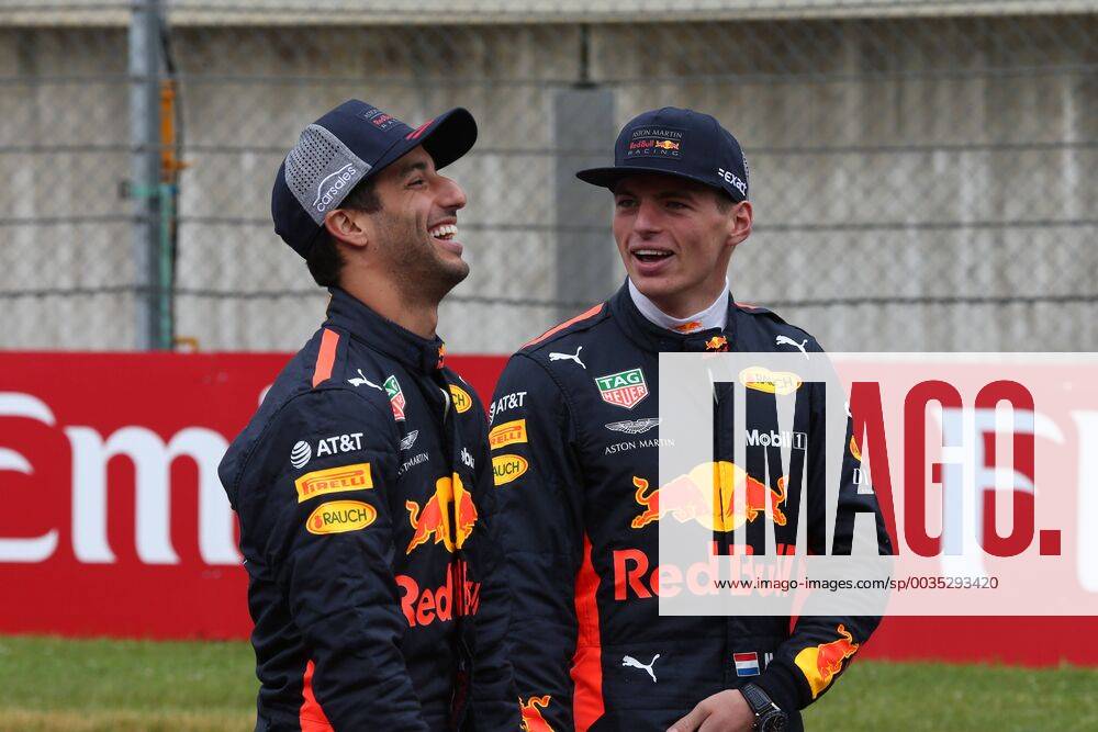 Photo4 LaPresse 28 06 2018 Spielberg, Austria Grand Prix Formula One Austria 2018 In the pic: Daniel Ricciardo (AUS) Red Bull Racing RB14 and Max Verstappen (NED) Red Bull Racing RB14