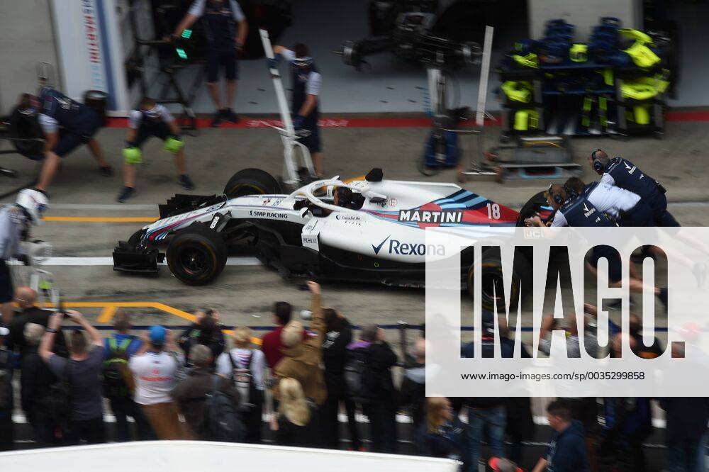 Ambiente en el circtuito Red Bull Ring, Spielberg, antes del Gran Premio de Austria. En la imagen, el coche de Lance Stroll Atmosphere at Red Bull Ring circuit before the Grand Prix of Austria. In this picture, ance Stroll s car. RV RACING PRESS