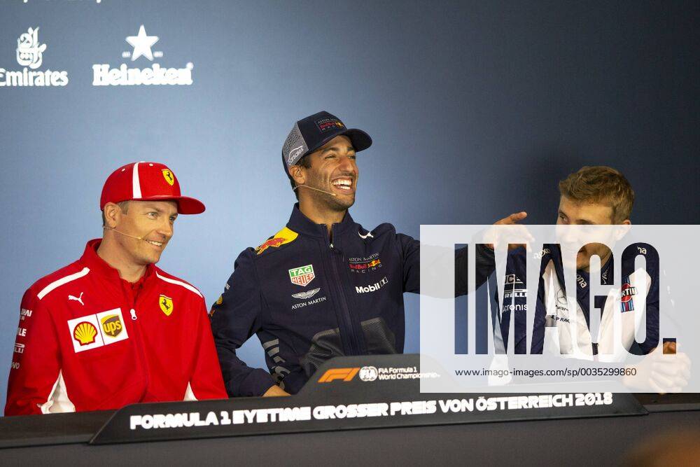 Ambiente en el circtuito Red Bull Ring, Spielberg, antes del Gran Premio de Austria. En la imagen, Kimi Raikkonen, Daniel Ricciardo y Sergey Sirotkin. Atmosphere at Red Bull Ring circuit before the Grand Prix of Austria. In this picture, Kimi Raikkonen, Daniel Ricciardo and Sergey Sirotkin. RV RACING PRESS