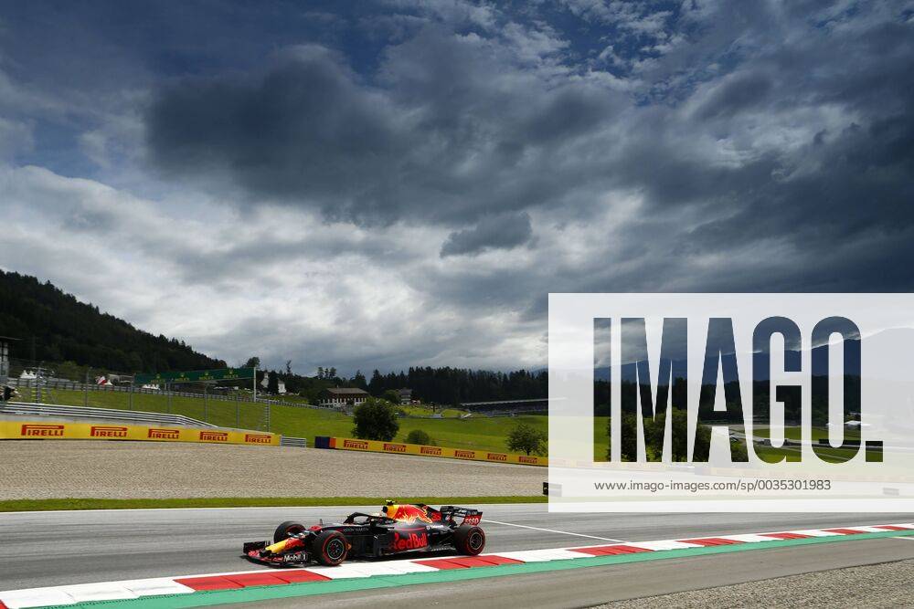 Motorsports: FIA Formula One World Championship WM Weltmeisterschaft 2018, Grand Prix of Austria, 33 Max Verstappen (NLD, Aston Martin Red Bull Racing), Spielberg Austria