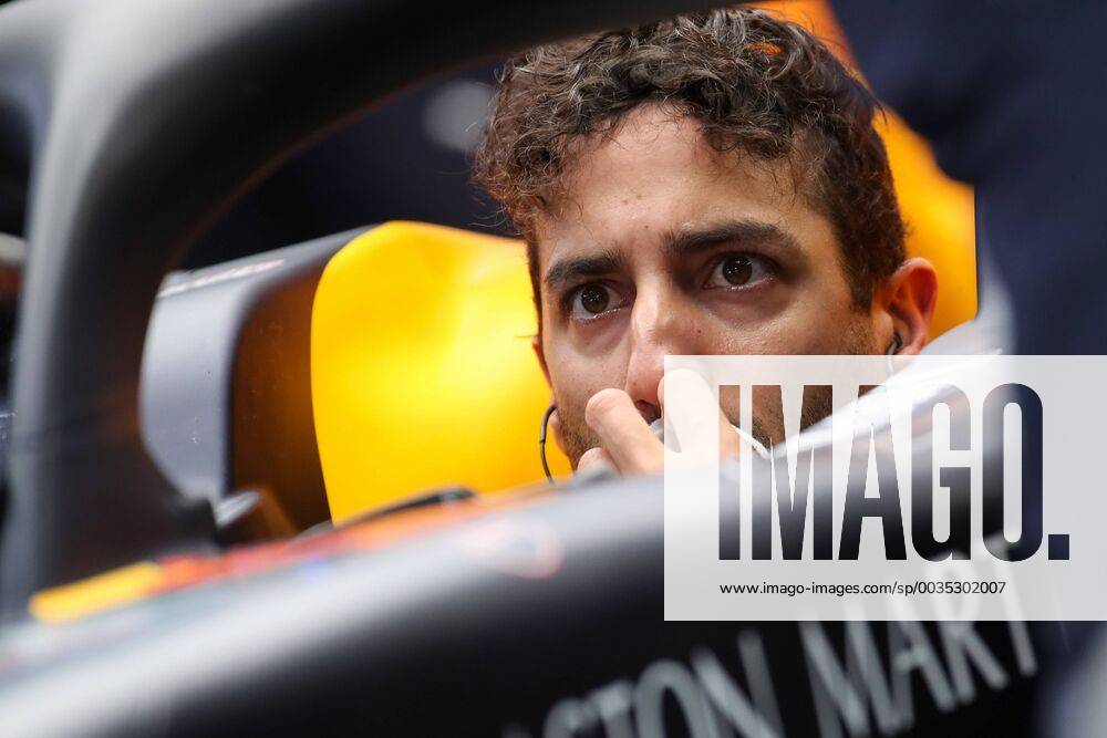 FORMULA 1 - GP of Austria 2018 SPIELBERG,AUSTRIA,29.JUN.18 - MOTORSPORTS, FORMULA 1 - Grand Prix of Austria, Red Bull Ring, free practice. Image shows Daniel Ricciardo (AUS Red Bull Racing). GEPAxpictures xChristianxWalgram