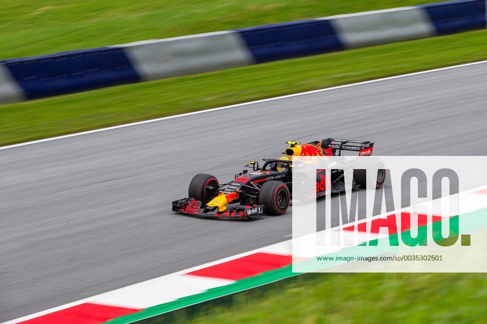 Red Bull Ring Spielberg AUT FIA Formula 1 Grand Prix of Austria Training im Bild Max Verstappen NED Red Bull Racing Dutch Formula One driver Max Verstappen of Red Bull Racing during the Austrian FIA Formula One Grand Prix at the Red Bull Ring in Spielberg France on 2018 06 28 Spielberg EX_ANG
