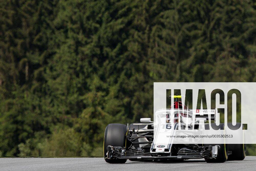 Red Bull Ring Spielberg AUT FIA Formula 1 Grand Prix of Austria Training im Bild Charles Leclerc MON Sauber Monaco Formula One driver Charles Leclerc of Sauber during the Austrian FIA Formula One Grand Prix at the Red Bull Ring in Spielberg France on 2018 06 28 Spielberg EX_ANG