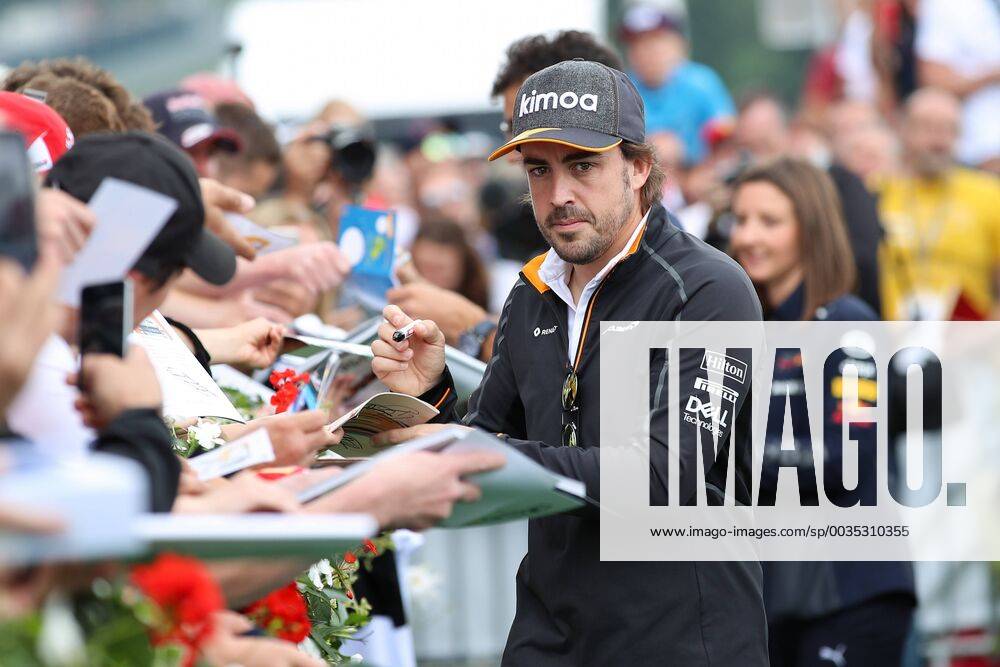 FORMULA 1 - GP of Austria 2018 SPIELBERG,AUSTRIA,30.JUN.18 - MOTORSPORTS, FORMULA 1 - Grand Prix of Austria, Red Bull Ring, free practice. Image shows Fernando Alonso (ESP McLaren). GEPAxpictures xChristianxWalgram