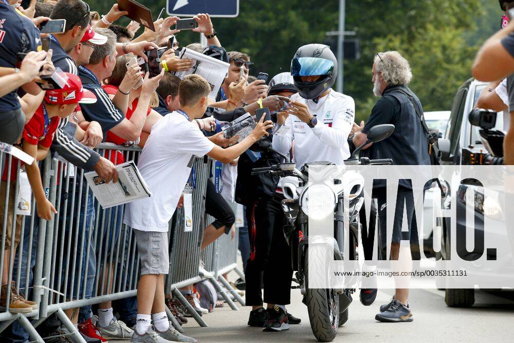 Motorsports: FIA Formula One World Championship WM Weltmeisterschaft 2018, Grand Prix of Austria, 44 Lewis Hamilton (GBR, Mercedes AMG Petronas Motorsport), Spielberg Austria