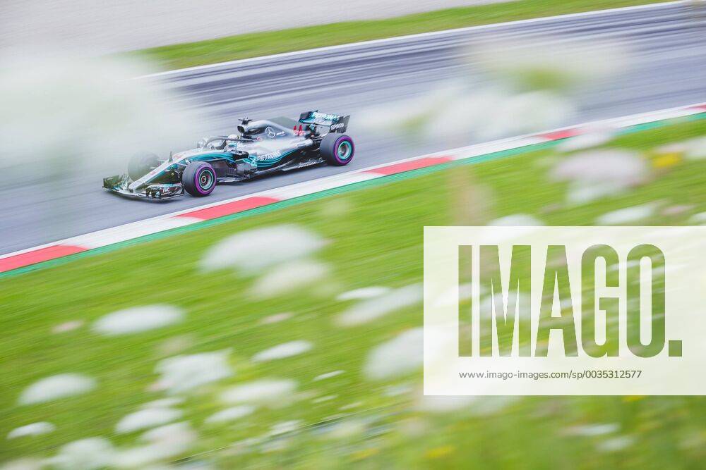 Red Bull Ring Spielberg AUT FIA Formula 1 Grand Prix of Austria Training im Bild Lewis Hamilton GBR Mercedes British Formula One driver Lewis Hamilton of Mercedes during the Austrian FIA Formula One Grand Prix at the Red Bull Ring in Spielberg Spielberg EP_ang