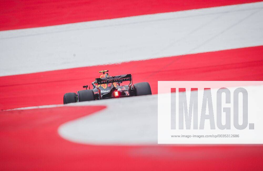 Red Bull Ring Spielberg AUT FIA Formula 1 Grand Prix of Austria Training im Bild Max Verstappen NED Red Bull Racing Dutch Formula One driver Max Verstappen of Red Bull Racing during the Austrian FIA Formula One Grand Prix at the Red Bull Ring in Spielberg Spielberg EP_fei