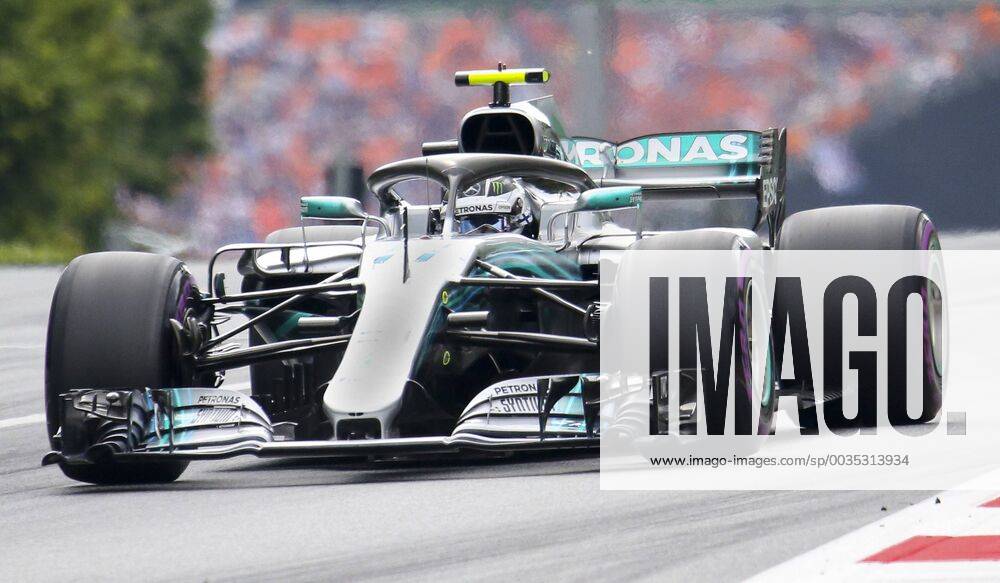 FORMULA 1 - GP of Austria 2018 SPIELBERG,AUSTRIA,30.JUN.18 - MOTORSPORTS, FORMULA 1 - Grand Prix of Austria, Red Bull Ring, free practice. Image shows Valtteri Bottas (FIN Mercedes). GEPAxpictures xWolfgangxGrebien