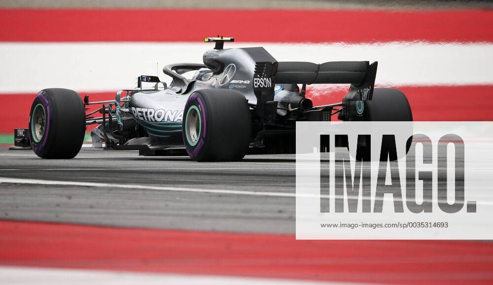 FORMULA 1 - GP of Austria 2018 SPIELBERG,AUSTRIA,30.JUN.18 - MOTORSPORTS, FORMULA 1 - Grand Prix of Austria, Red Bull Ring, free practice. Image shows Valtteri Bottas (FIN Mercedes). GEPAxpictures xWolfgangxGrebien