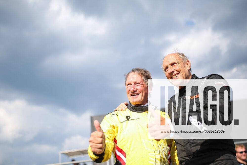 FORMULA 1 - GP of Austria 2018 SPIELBERG,AUSTRIA,30.JUN.18 - MOTORSPORTS - Grand Prix of Austria, Red Bull Ring, legends parade. Image shows Franz Klammer (Alfa Romeo Alfetta GTV6) and Hans-Joachim Stuck (Porsche 956). GEPAxpictures xDanielxGoetzhaber