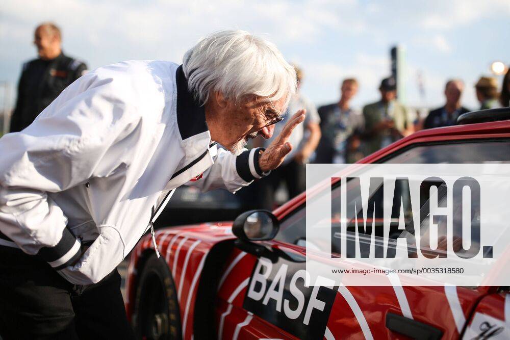 FORMULA 1 - GP of Austria 2018 SPIELBERG,AUSTRIA,30.JUN.18 - MOTORSPORTS - Grand Prix of Austria, Red Bull Ring, legends parade. Image shows Bernie Ecclestone. GEPAxpictures xDanielxGoetzhaber