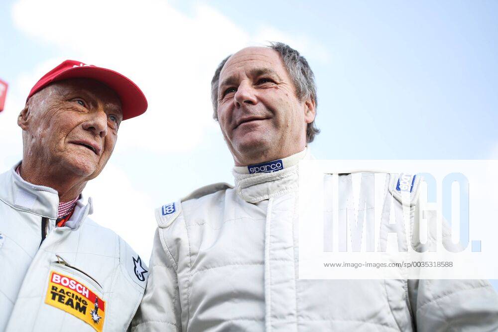 FORMULA 1 - GP of Austria 2018 SPIELBERG,AUSTRIA,30.JUN.18 - MOTORSPORTS - Grand Prix of Austria, Red Bull Ring, legends parade. Image shows Niki Lauda (BMW 3.0 CSL) and Gerhard Berger (Porsche 935). GEPAxpictures xDanielxGoetzhaber