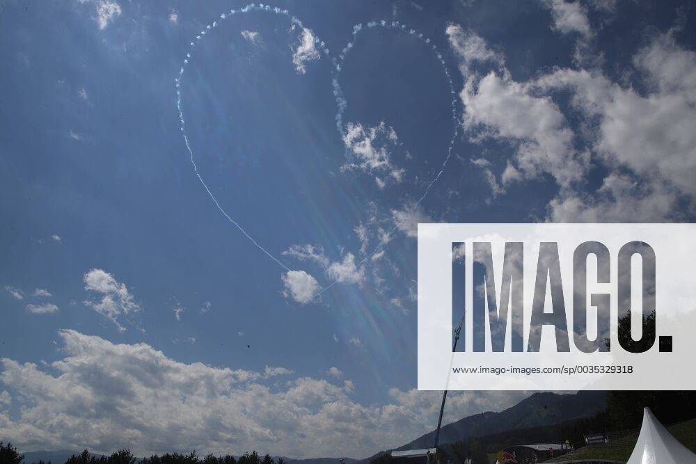 MOTORSPORTS - The Flying Bulls Air Show SPIELBERG,AUSTRIA,01.JUL.18 - MOTORSPORTS - The Flying Bulls Air Show. Image shows an airshow. GEPAxpictures xAndreasxPranter