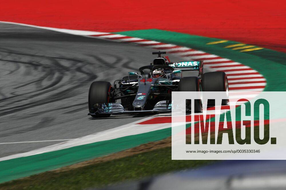 FORMULA 1 - GP of Austria 2018 SPIELBERG,AUSTRIA,01.JUL.18 - MOTORSPORTS - Grand Prix of Austria, Red Bull Ring. Image shows Lewis Hamilton (GBR Mercedes GP). GEPAxpictures xDanielxGoetzhaber