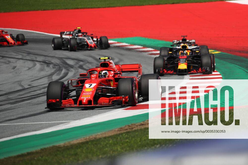 FORMULA 1 - GP of Austria 2018 SPIELBERG,AUSTRIA,01.JUL.18 - MOTORSPORTS - Grand Prix of Austria, Red Bull Ring. Image shows Kimi Raikkoenen (FIN Ferrari) and Daniel Ricciardo (AUS Aston Martin Red Bull Racing). GEPAxpictures xDanielxGoetzhaber