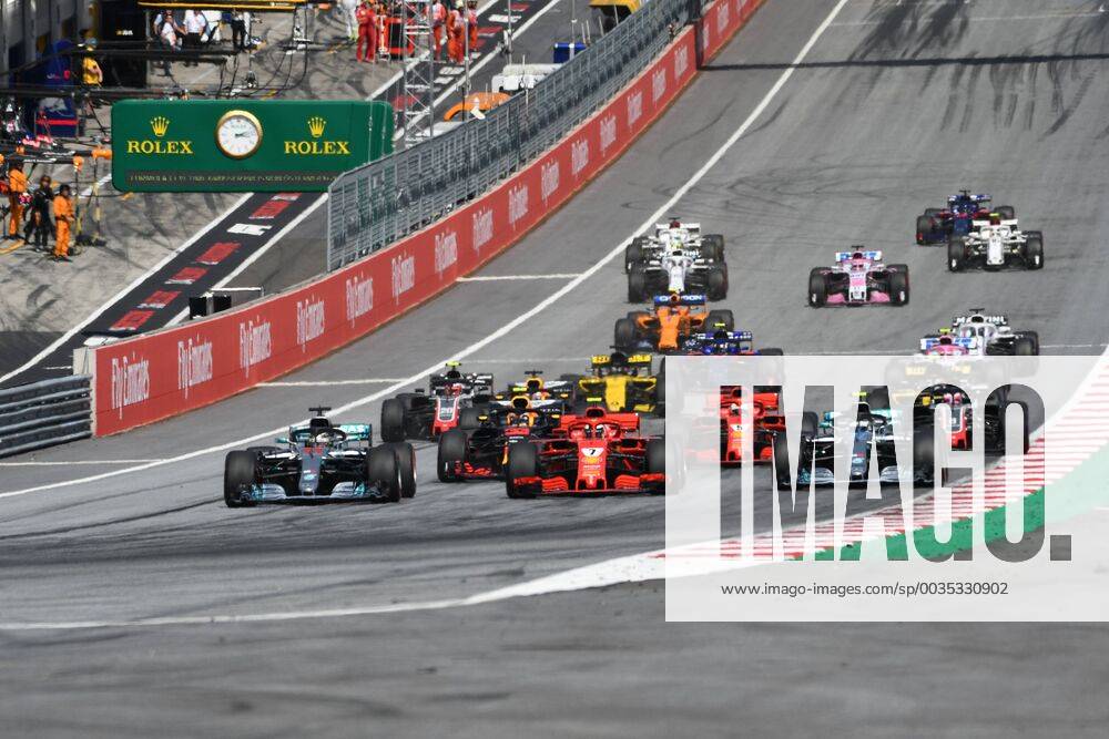 The start of the Grand Prix of Austria Formula 1 Grand Prix of Austria Red Bull Ring 01 07 2018 2018 Formula 1 Grand Prix of Austria Red Bull Ring 01 07 2018 Spielberg