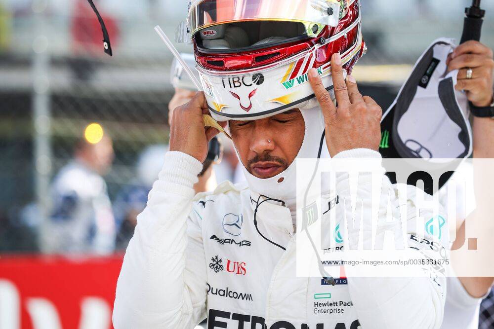 FORMULA 1 - GP of Austria 2018 SPIELBERG,AUSTRIA,01.JUL.18 - MOTORSPORTS - Grand Prix of Austria, Red Bull Ring. Image shows Lewis Hamilton (GBR Mercedes). GEPAxpictures xDanielxGoetzhaber