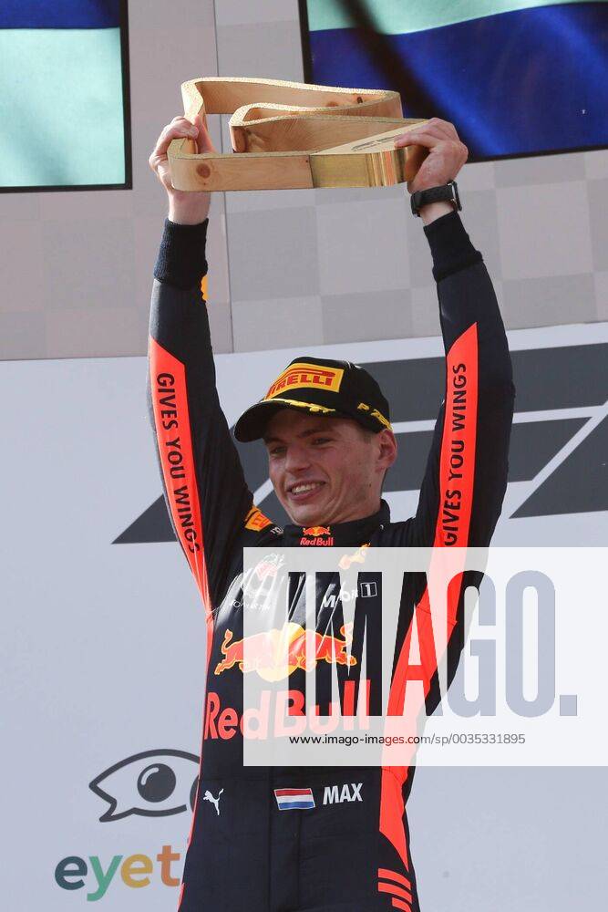 FORMULA 1 - GP of Austria 2018 SPIELBERG,AUSTRIA,01.JUL.18 - MOTORSPORTS - Grand Prix of Austria, Red Bull Ring. Image shows the rejoicing of Max Verstappen (NED Aston Martin Red Bull Racing). GEPAxpictures xWolfgangxGrebien
