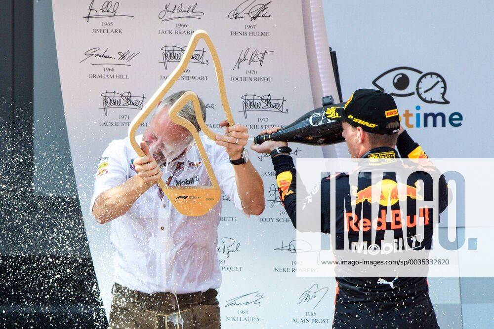 FORMULA 1 - GP of Austria 2018 SPIELBERG,AUSTRIA,01.JUL.18 - MOTORSPORTS - Grand Prix of Austria, Red Bull Ring. Image shows the rejoicing of team manager Jonathan Wheatley (Red Bull Racing)) and the rejoicing of Max Verstappen (NED Red Bull Racing). GEPAxpictures Klansek