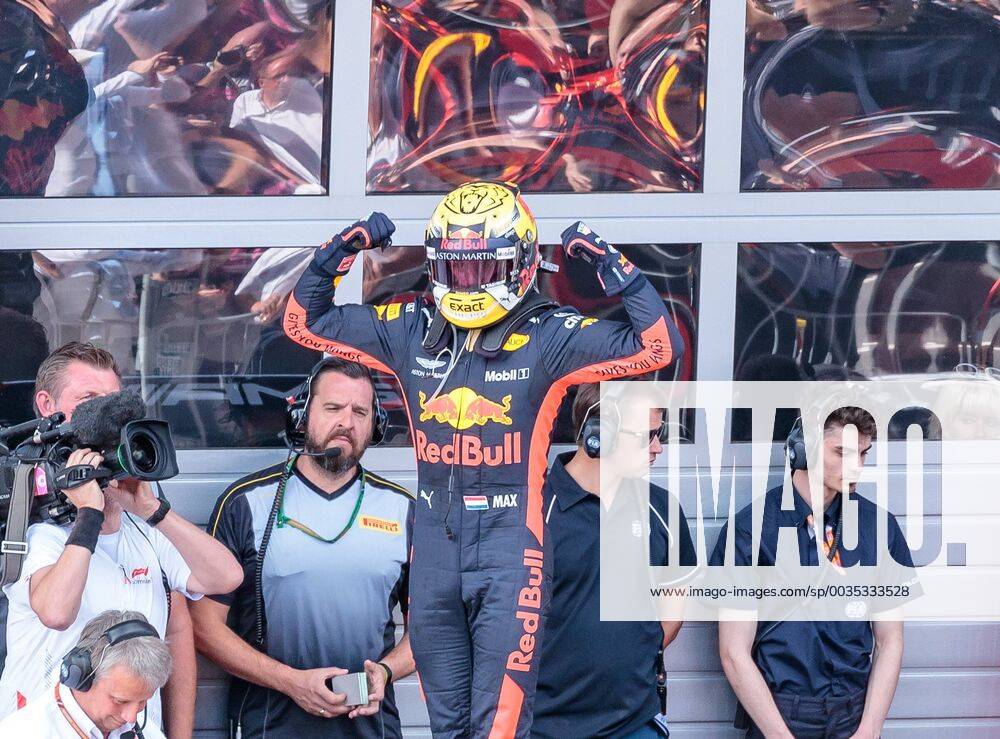 Red Bull Ring Spielberg AUT FIA Formula 1 Grand Prix of Austria race in the picture Sieger Max Verstappen NED Red Bull Racing Racewinner Dutch Formula One driver Max Verstappen of Red Bull Racing during the Austrian FIA Formula One Grand Prix at the Red Bull Ring in Spielberg France on 2018 07 01 Spielberg EX_FEI