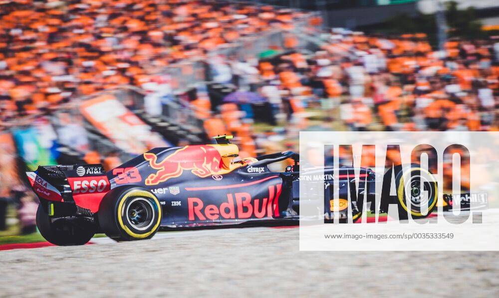 Red Bull Ring Spielberg AUT FIA Formula 1 Grand Prix of Austria race in the picture Max Verstappen NED Red Bull Racing Dutch Formula One driver Max Verstappen of Red Bull Racing during the Austrian FIA Formula One Grand Prix at the Red Bull Ring in Spielberg France on 2018 07 01 Spielberg EX_FEI