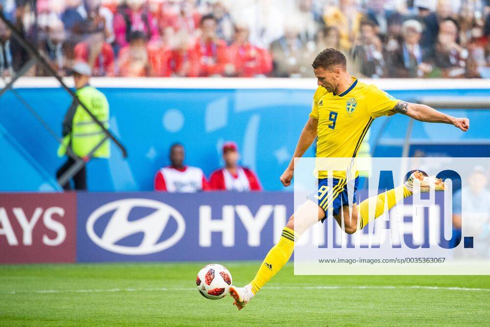 Marcus Berg of Sweden with a chance to score during the FIFA World Cup round of 16 match between Sweden and Switzerland on July 3, 2018 in St. Petersburg Photo Petter Arvidson BILDBYRAN Code PA 87748