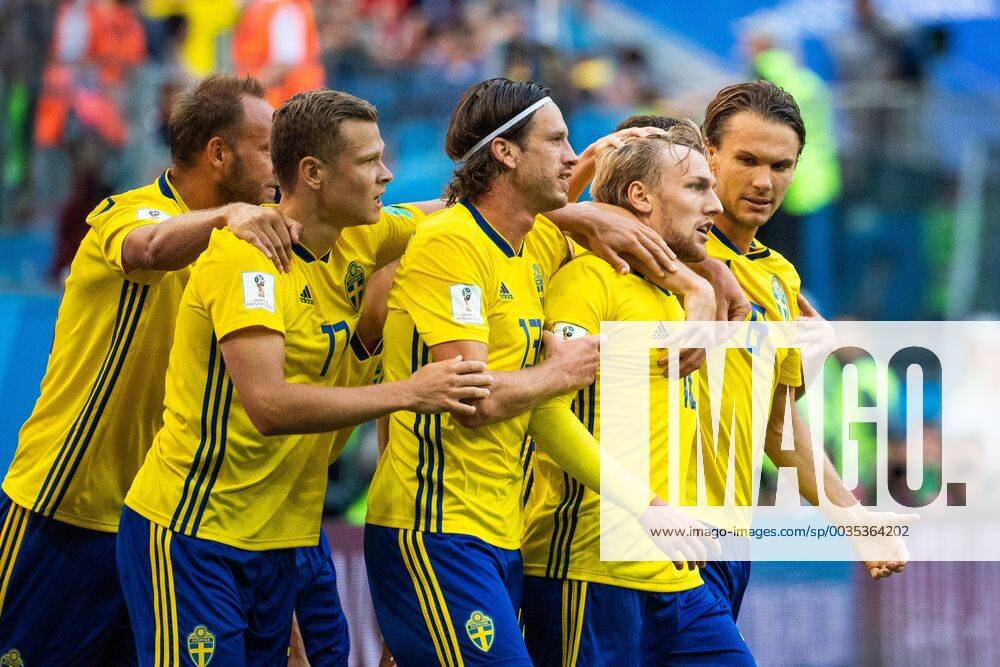 Emil Forsberg of Sweden celebrates with team mates after scoring 1 0 during the FIFA World Cup round of 16 match between Sweden and Switzerland on July 3, 2018 in St. Petersburg Photo Petter Arvidson BILDBYRAN Code PA 87748