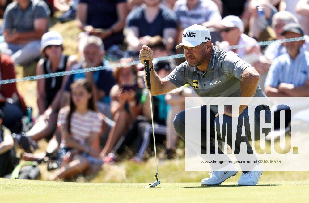 2018 Dubai Duty Free Irish Open - Day 2, Ballyliffin Golf Club, Co. Donegal 6 7 2018 Lee Westwood on the 18th green Lee Westwood on the 18th green 6 7 2018