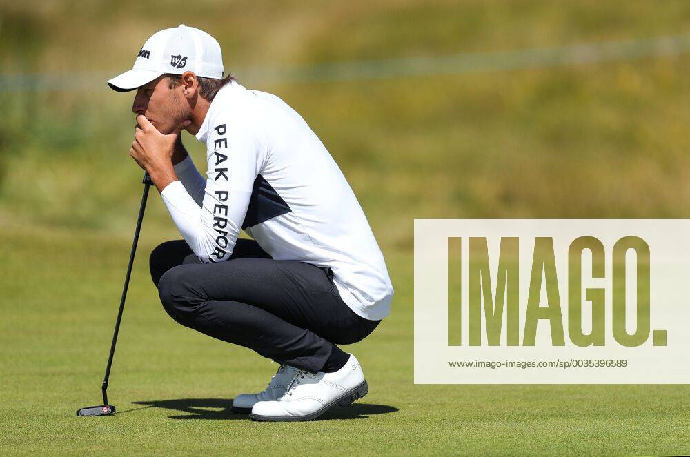 2018 Dubai Duty Free Irish Open - Day 2, Ballyliffin Golf Club, Co. Donegal 6 7 2018 Joakim Lagergren on the 15th green Joakim Lagergren on the 15th green 6 7 2018